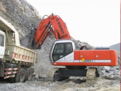 邦立CED460-5挖掘機(jī)駕駛室價格-- 武漢邁通挖掘機(jī)配件有限公司