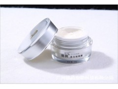 特潤(rùn)護(hù)手霜 美白滋潤(rùn) 護(hù)手霜OEM-- 廣州天斯秀爾化妝品有限公司