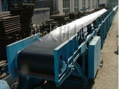 新鄉(xiāng)TD75型通用固定帶式輸送機(jī)廠找英大機(jī)械-- 河南省英大機(jī)械制造有限公司