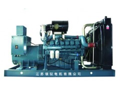 廠家供應—４００ＫＷ韓國斗山（大宇）全自動并車柜柴油發電機組-- 江蘇領馭電機有限公司