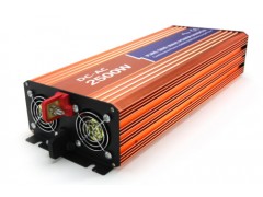 純正波逆變器DC12V TO 220V 2500W 可帶空調(diào)、冰箱等-- 樂(lè)清市博優(yōu)新能源科技有限公司