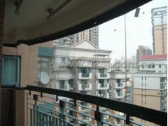 重慶泊眾生產(chǎn)無框陽臺(tái)窗-- 重慶泊眾工貿(mào)有限公司銷售部