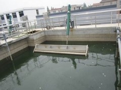中電水成套設備潷水器的設計生產與銷售-- 江蘇中電環境工程有限公司