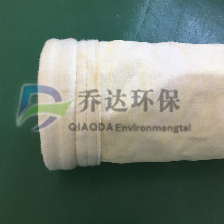 廠家直銷氟美斯針刺氈布袋 耐酸堿耐高溫濾袋除塵袋-- 河北科達(dá)環(huán)保有限公司