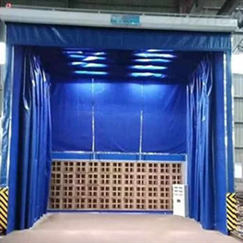 環保噴漆房伸縮移動房應用行業廣-- 山東新邁節能環保科技有限公司